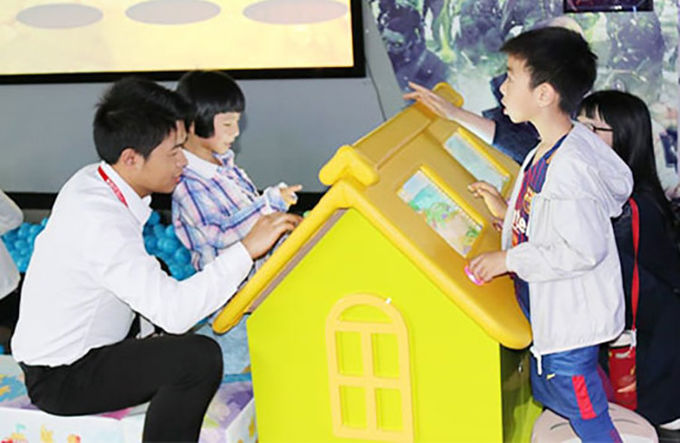 Wyposażenie parku rozrywki Dzieci AR Interaktywny system projekcji gier Malowanie 2