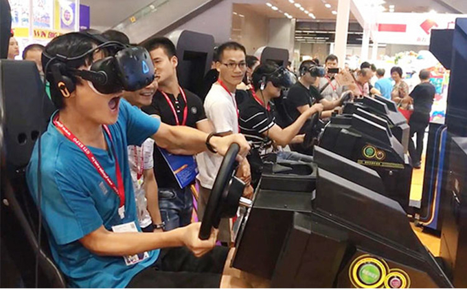 Symulator jazdy 9d Vr Maszyna do gier Simulator wyścigów samochodowych Vr Sprzęt dla parku rozrywki wirtualnej rzeczywistości 6